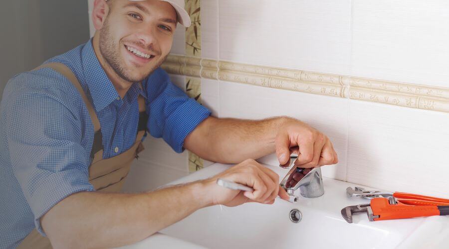 Handle or spout repair in Mound City, KS